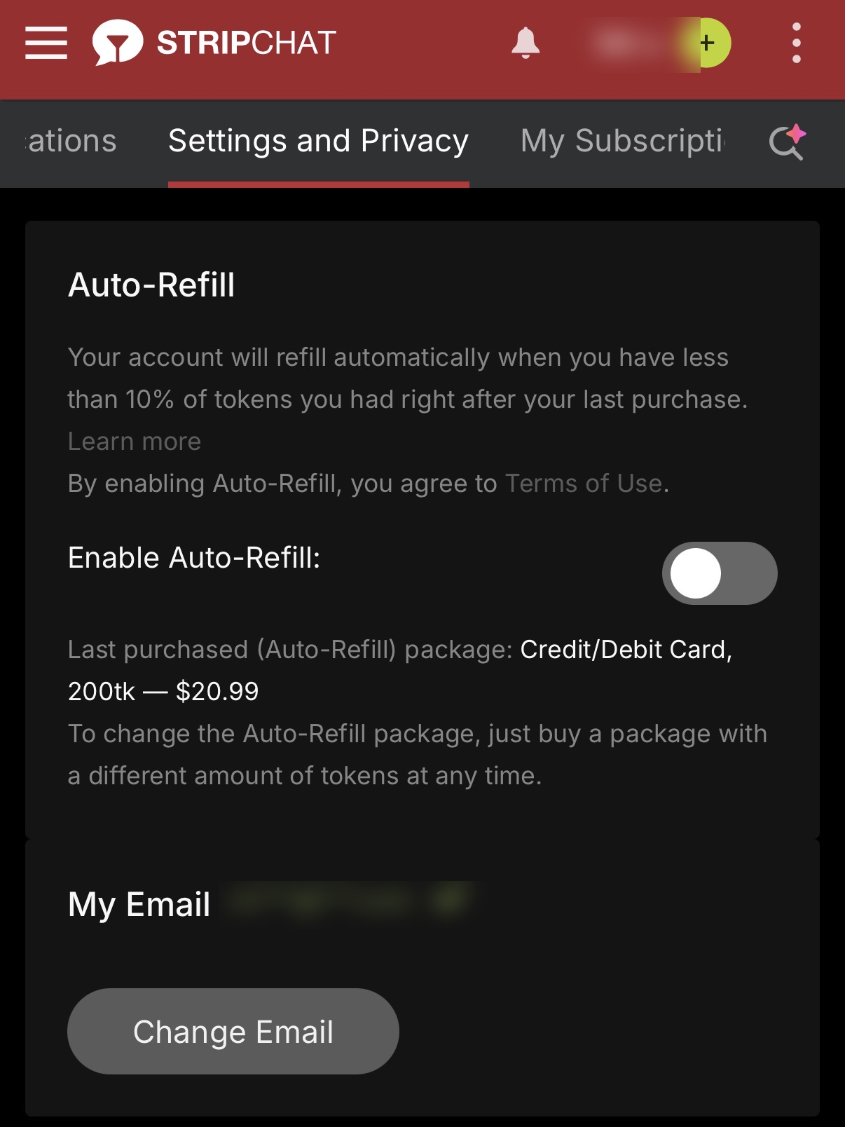 Stripchat の Auto-Refill 設定画面。切替スイッチが OFF になっており、最後に購入したパッケージ情報が表示されている